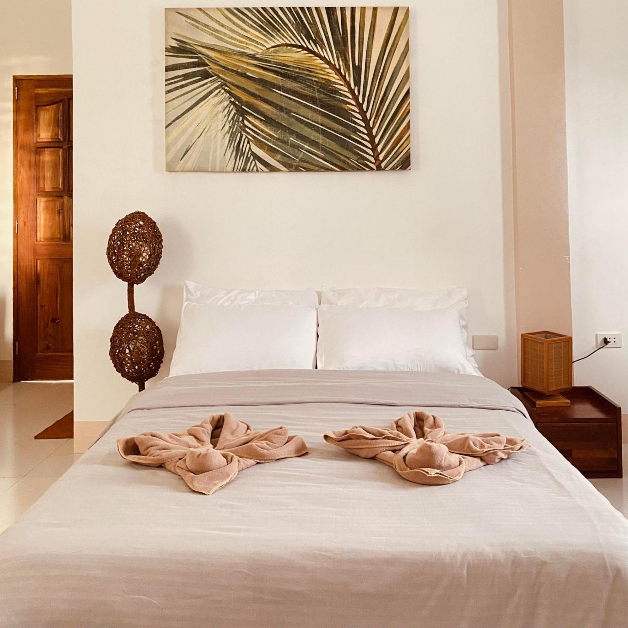 Abihon Hoferhaus Mactan Guesthouse Lapu-Lapu City Dış mekan fotoğraf