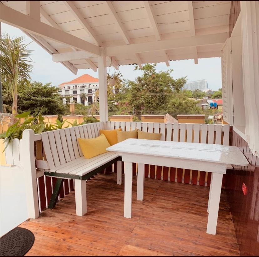 Abihon Hoferhaus Mactan Guesthouse Lapu-Lapu City Dış mekan fotoğraf